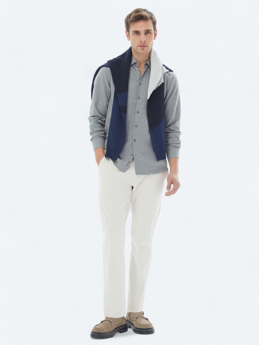 Gri Düz Regular Fit Uzun Dokuma Casual Pamuk Karışımlı Gömlek - 3