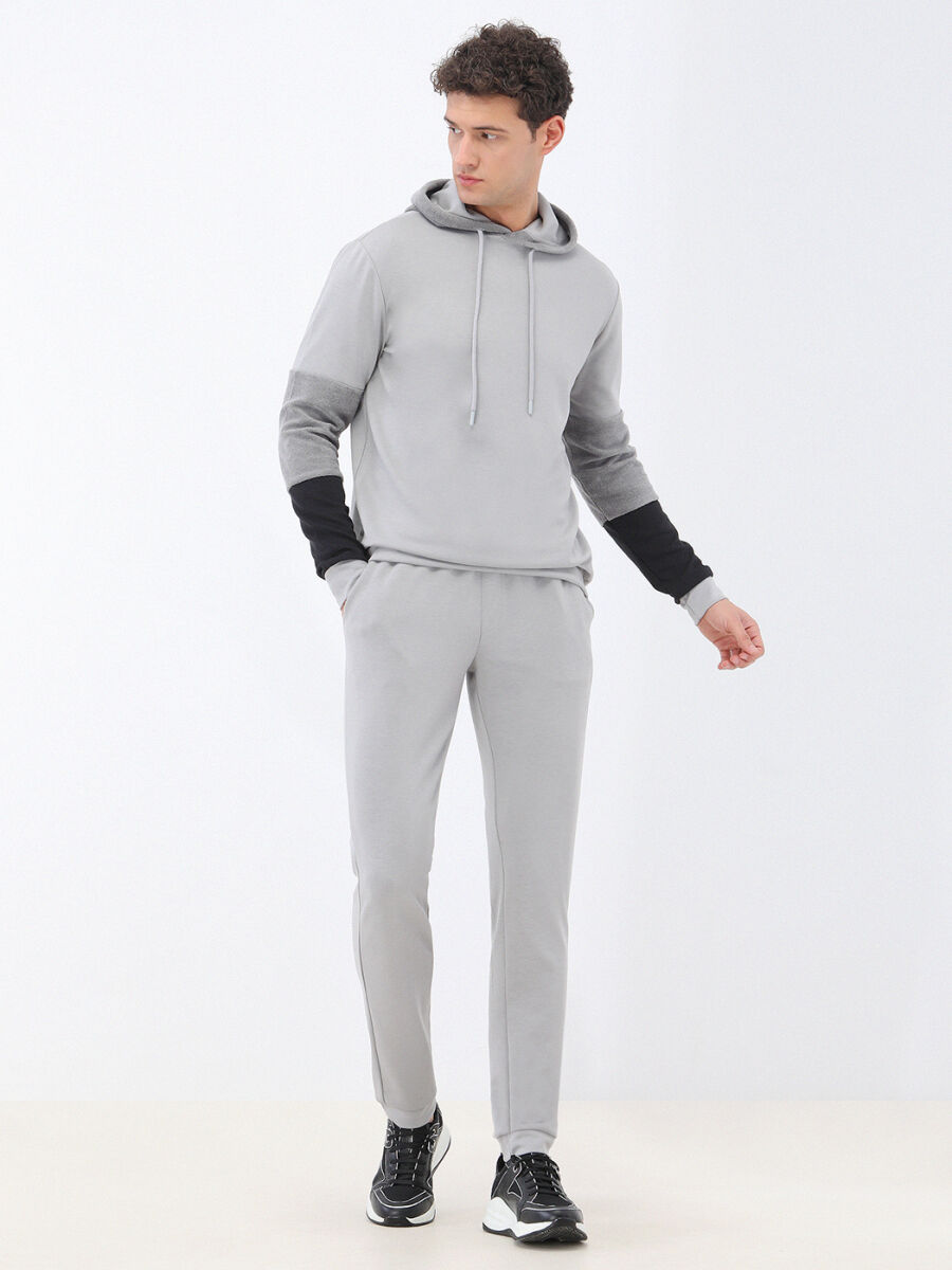 Gri Kapüşonlu Sweatshırt - 2