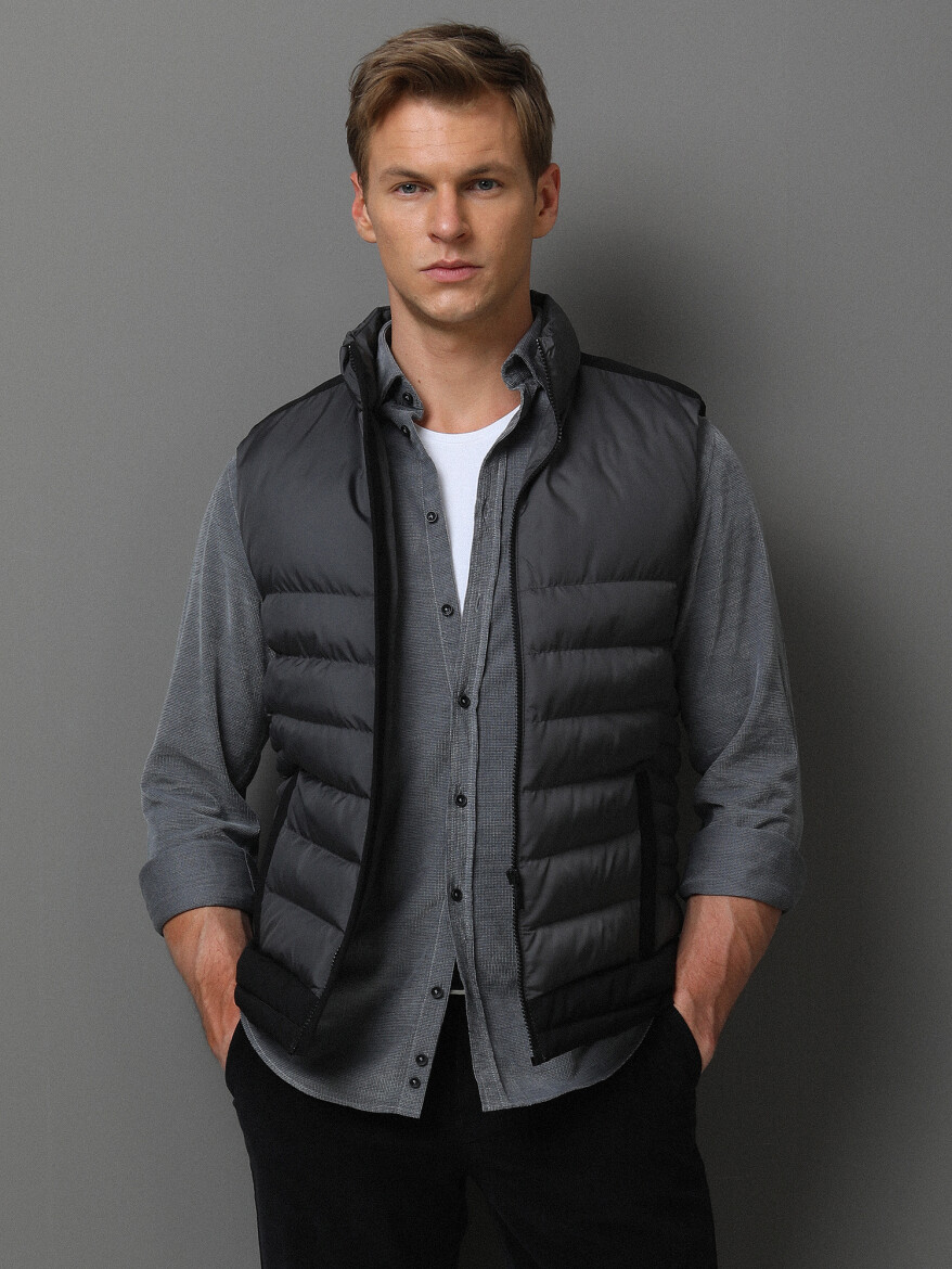 Gri Regular Fit Dik Yaka Casual Dokuma Spor Yelek - 3