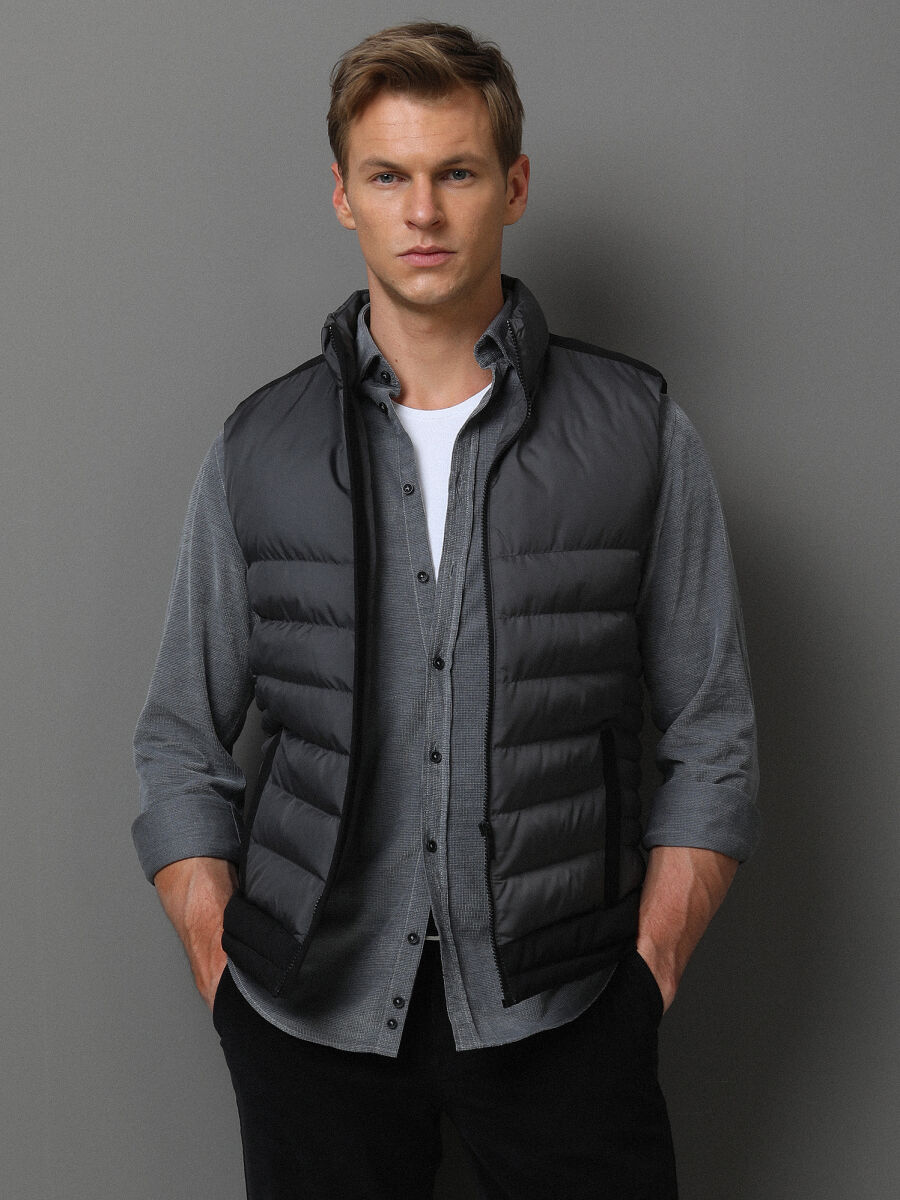 Gri Regular Fit Dik Yaka Casual Dokuma Spor Yelek - 3