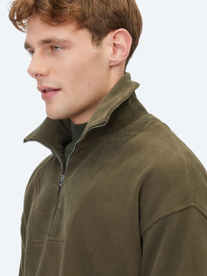 Haki Dik Yaka Çizgili Sweatshırt - 5