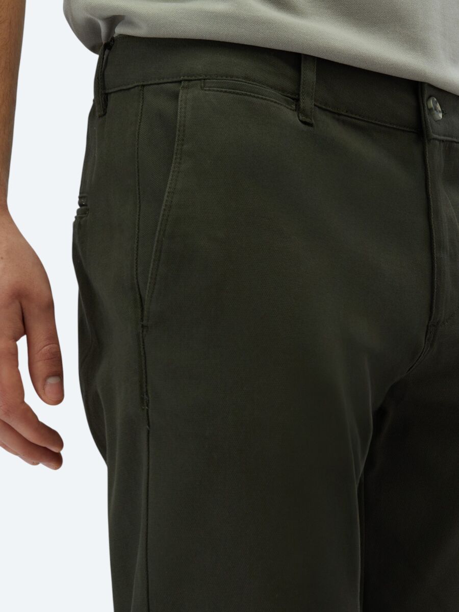 Haki Düz Dokuma Regular Fit Casual Pamuk Karışımlı Pantolon - 4