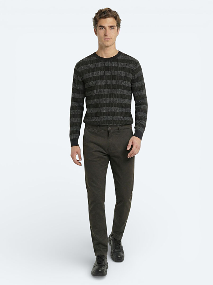 Haki Düz Dokuma Regular Fit Casual Pamuk Karışımlı Pantolon - 2