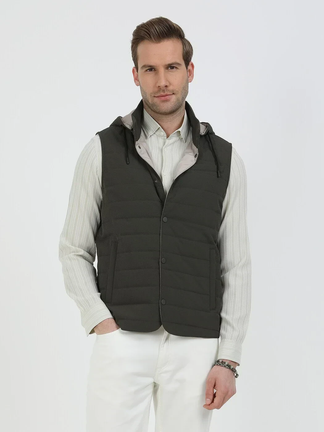 Haki Regular Fit Dik Yaka Casual Dokuma Spor Yelek - 1
