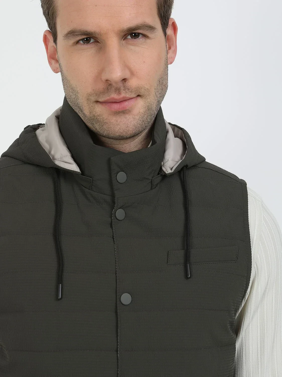 Haki Regular Fit Dik Yaka Casual Dokuma Spor Yelek - 2