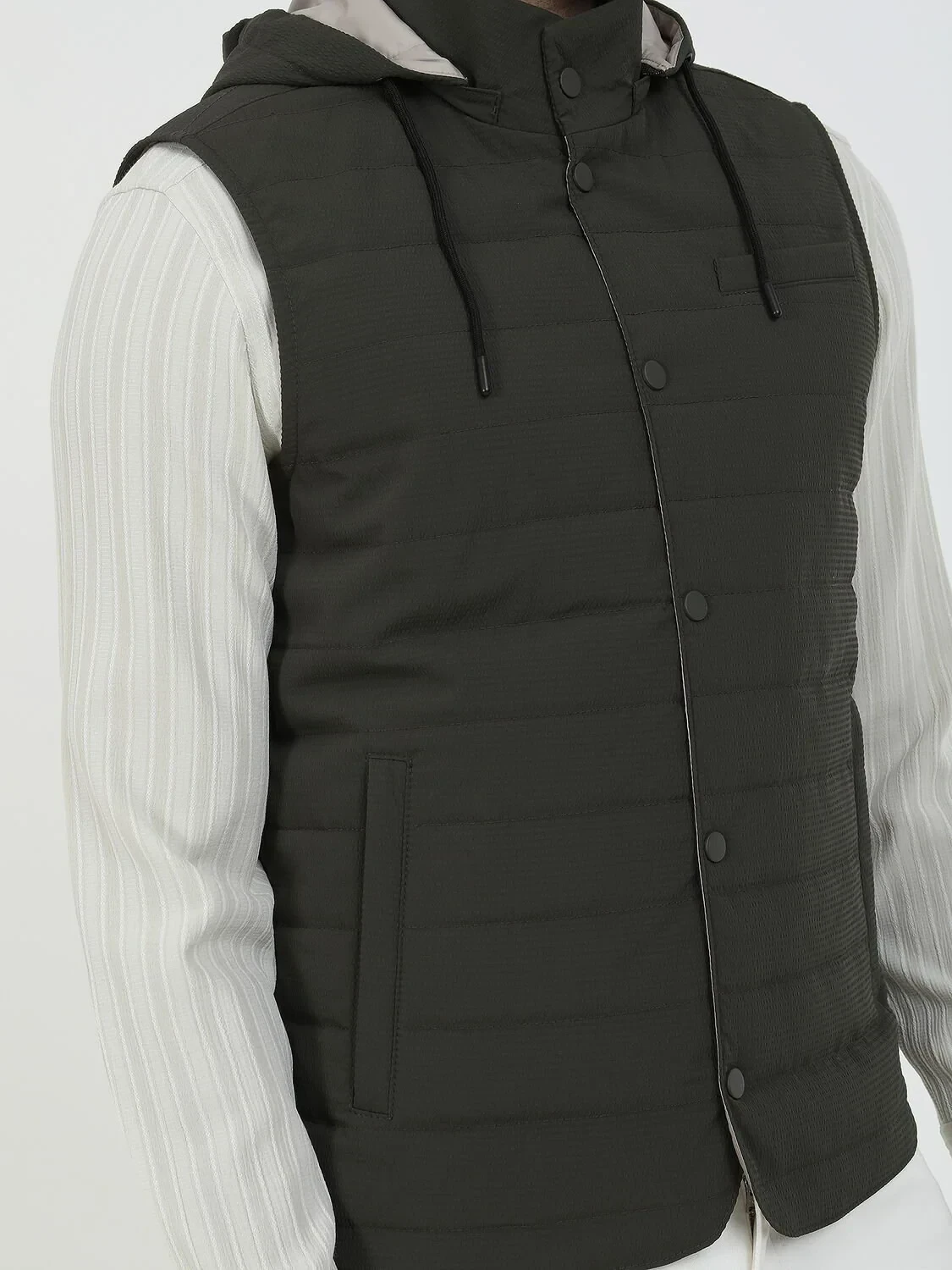 Haki Regular Fit Dik Yaka Casual Dokuma Spor Yelek - 3