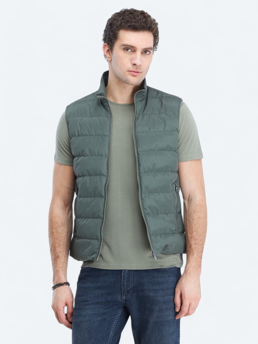 Haki Regular Fit Dik Yaka Casual Dokuma Spor Yelek - 1