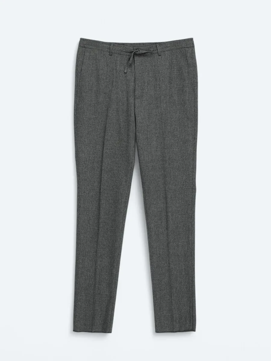 Hard Coal Plain Comfort Fit Wool Blended Suit - 8