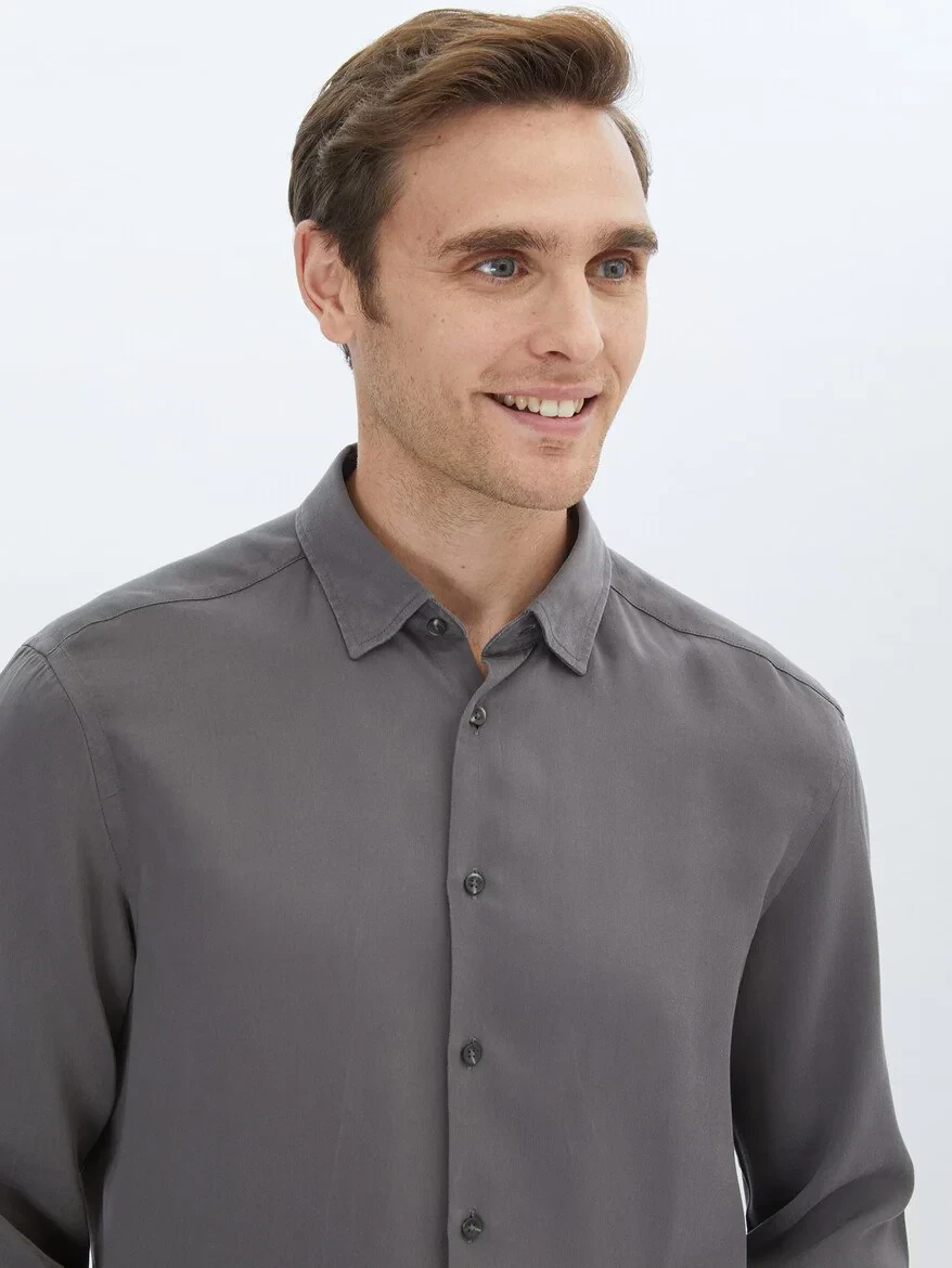 Hard Coal Plain Regular Fit Weaving Casual Shirt - 3