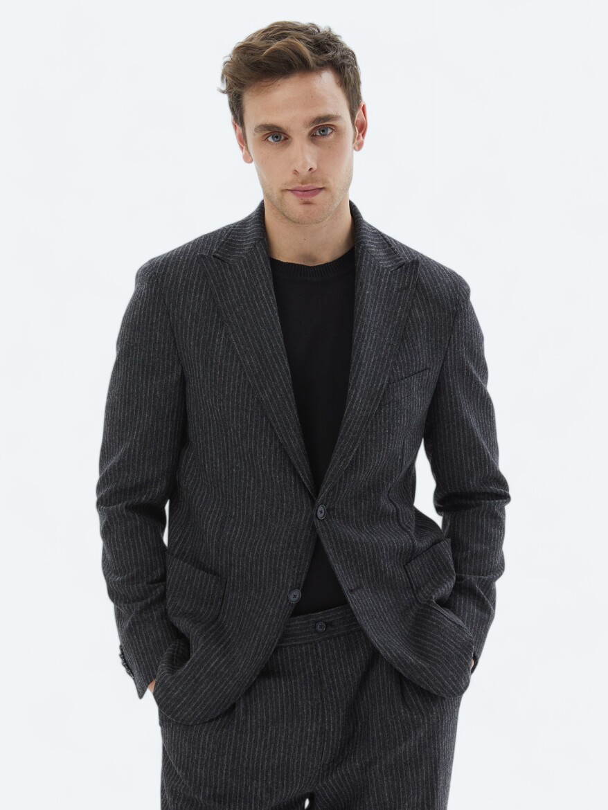 Hard Coal Striped Modern Fit Wool Blended Suit - 3