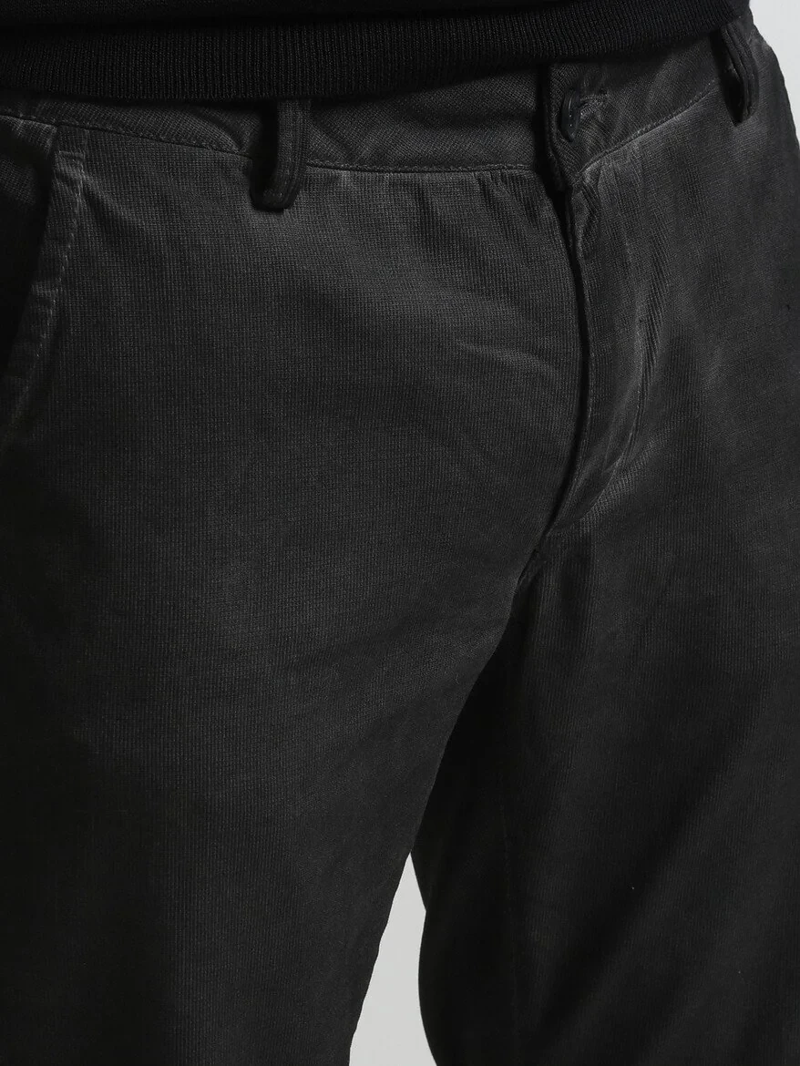 Hard Coal Weaving Fitted Fit Casual Cotton Blended Trousers - 3
