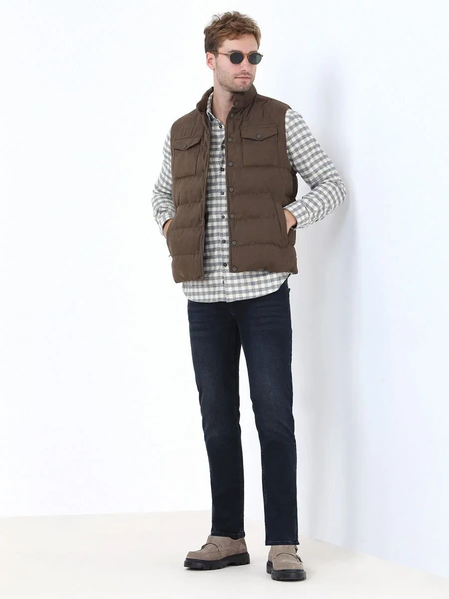 Hazelnut Regular Fit Turtleneck Casual Weaving Puffer Vest - 2