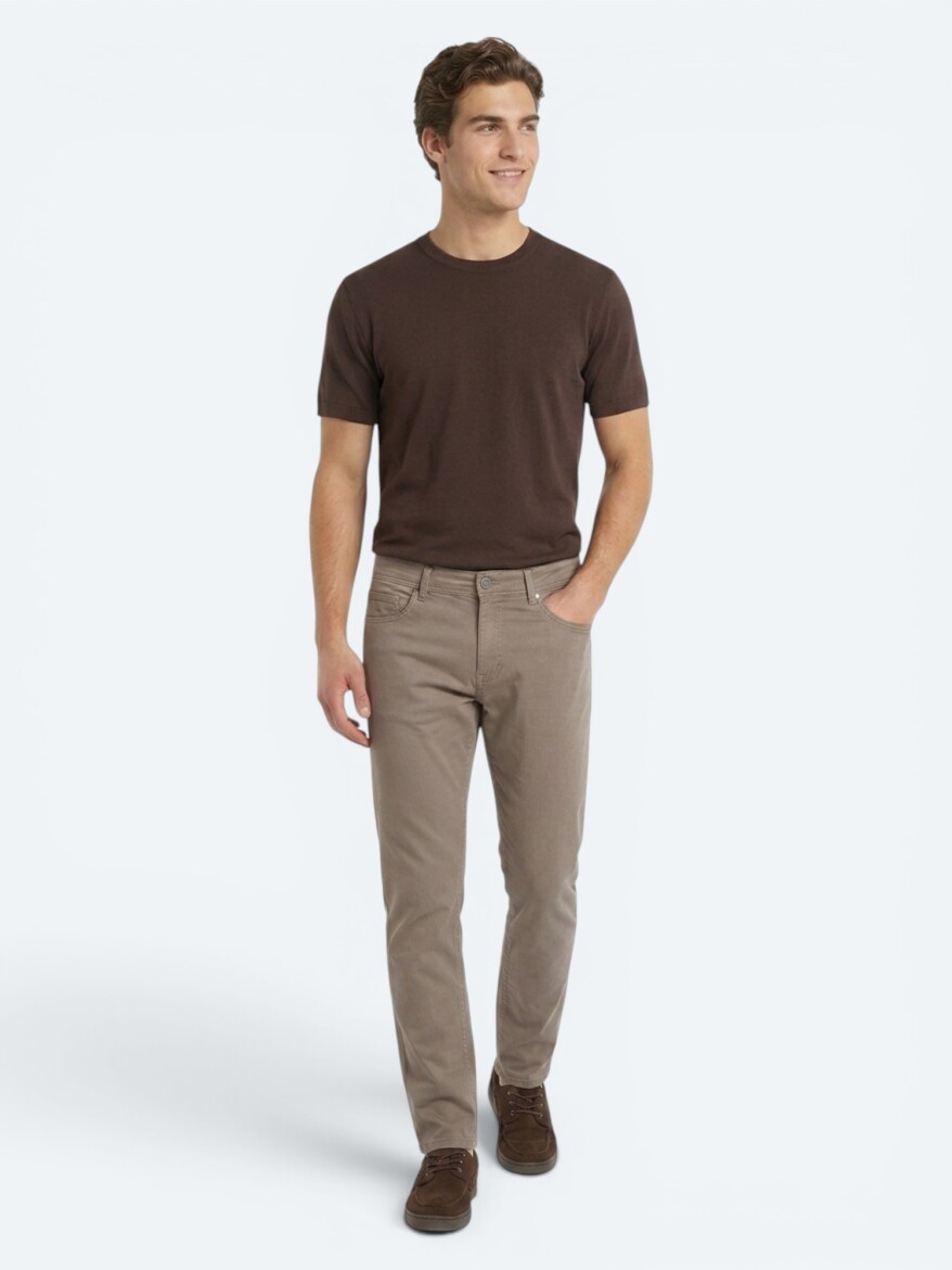 Hazelnut Weaving Slim Fit Casual Cotton Blended Trousers - 1