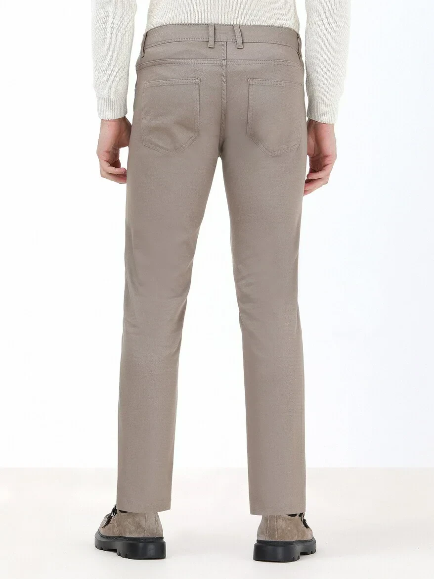 Hazelnut Weaving Slim Fit Casual Cotton Blended Trousers - 5