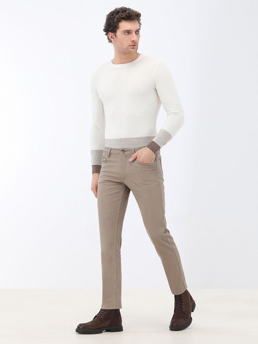 Hazelnut Weaving Slim Fit Casual Cotton Blended Trousers - 2