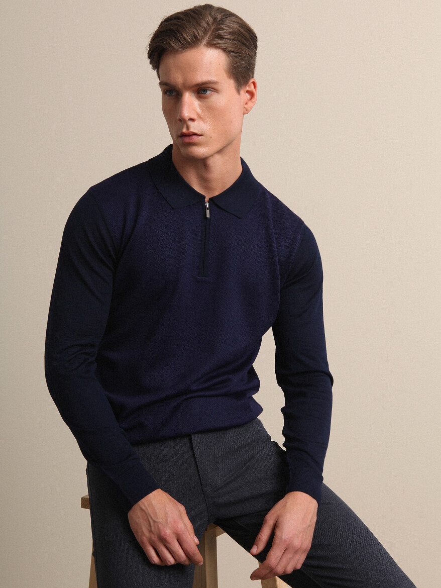Indigo Knitwear Sweatshirt - 1