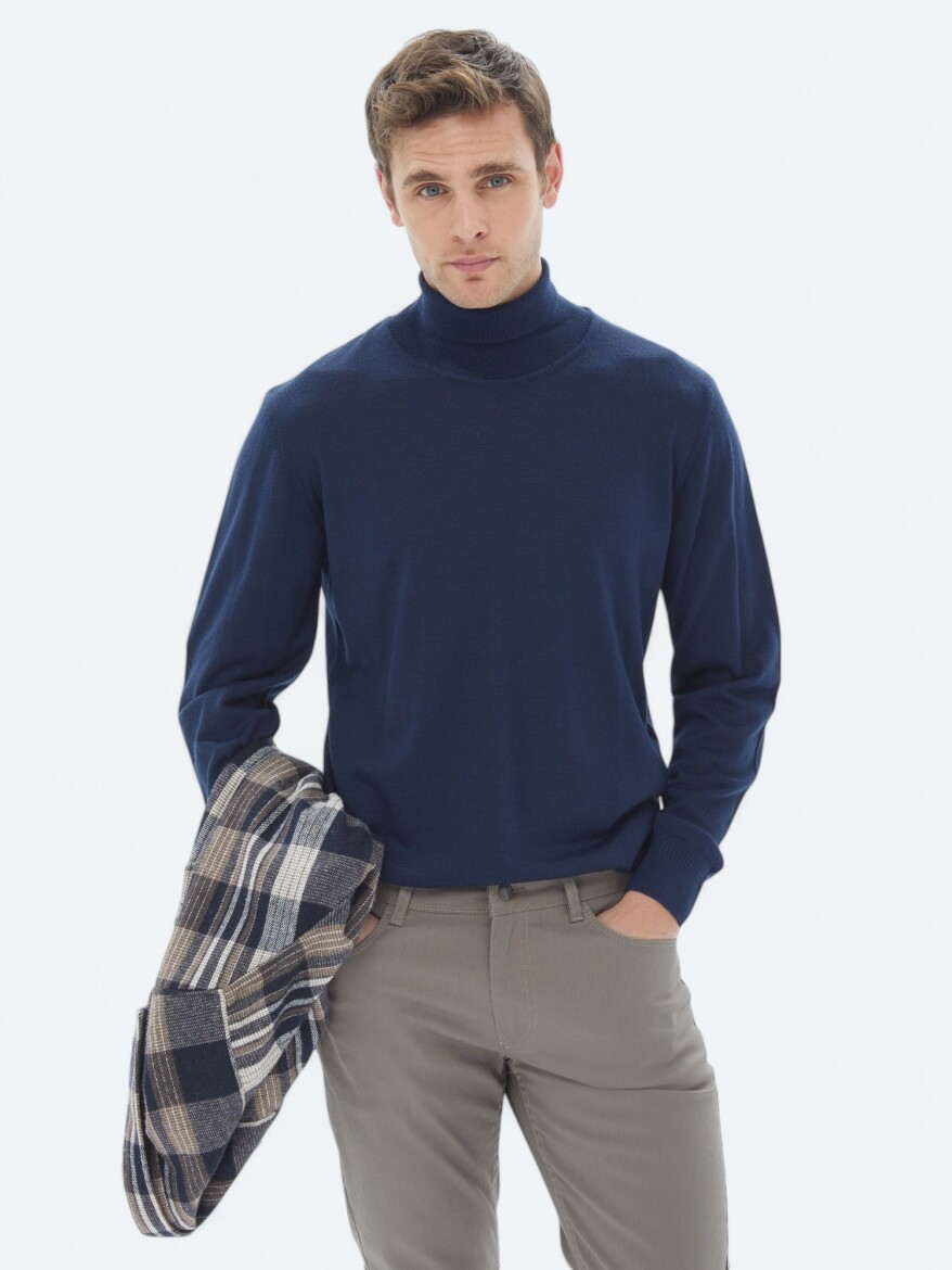 Indigo Knitwear Sweatshirt 