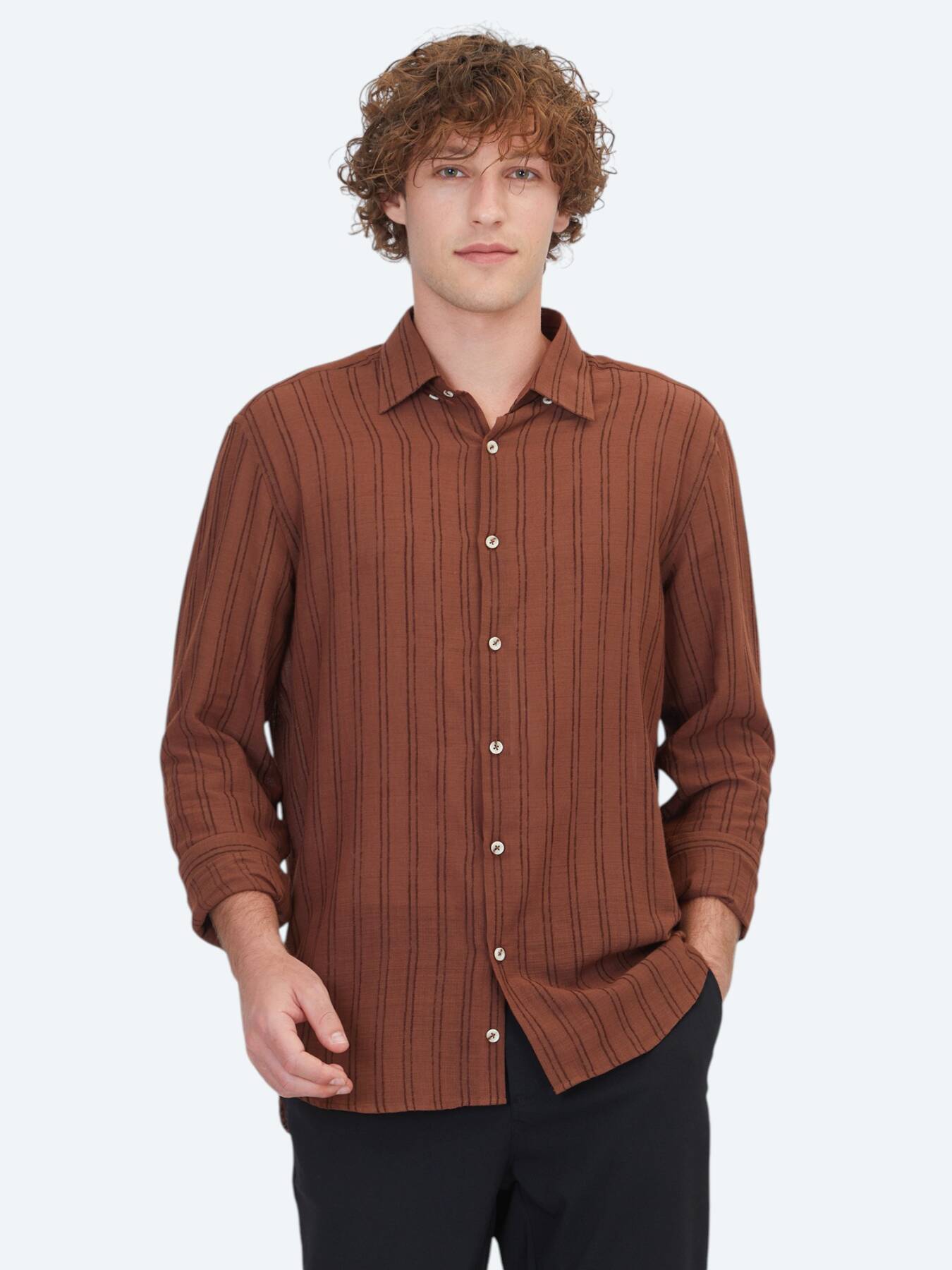 Kahverengi Çizgili Regular Fit Uzun Dokuma Casual Pamuk Karışımlı Gömlek