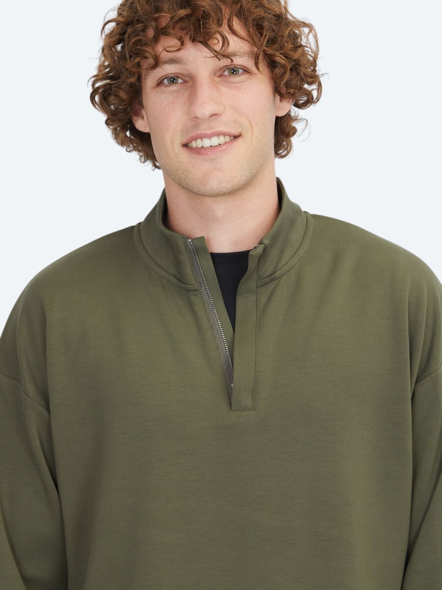 Khaki Turtleneck Sweatshirt - 3