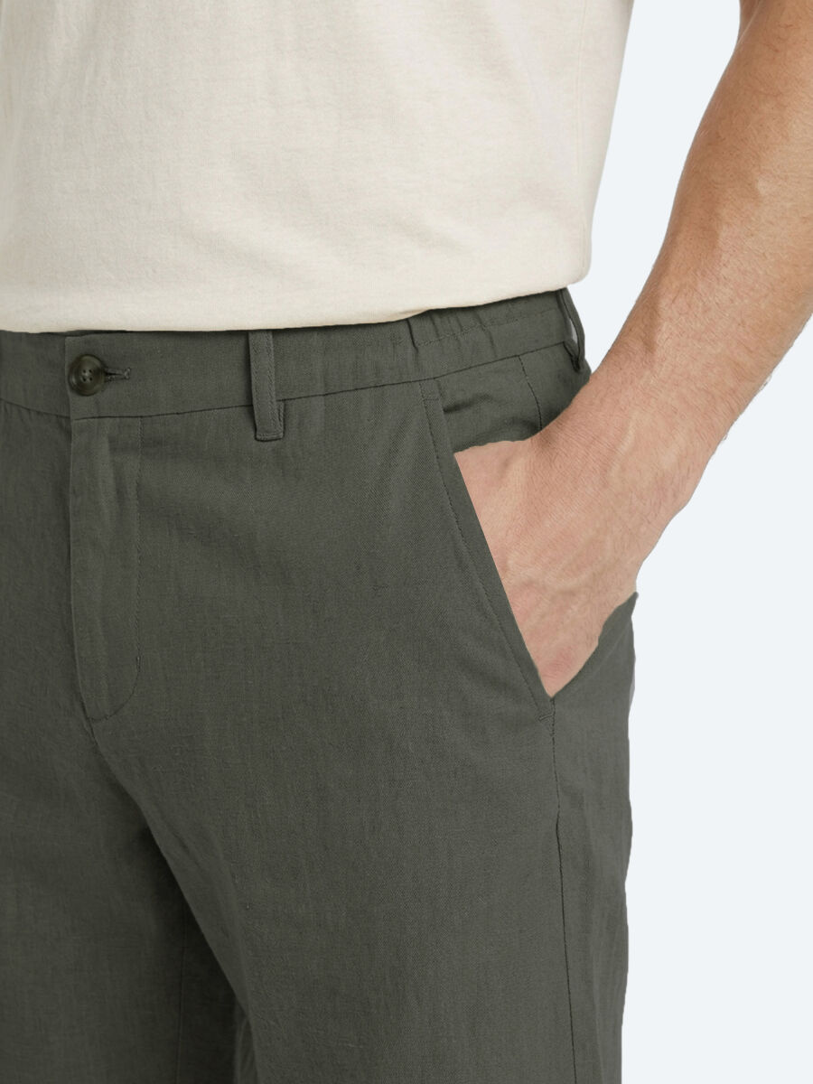 Khaki Weaving Jogging Fit Casual Cotton Blended Bermuda - 5