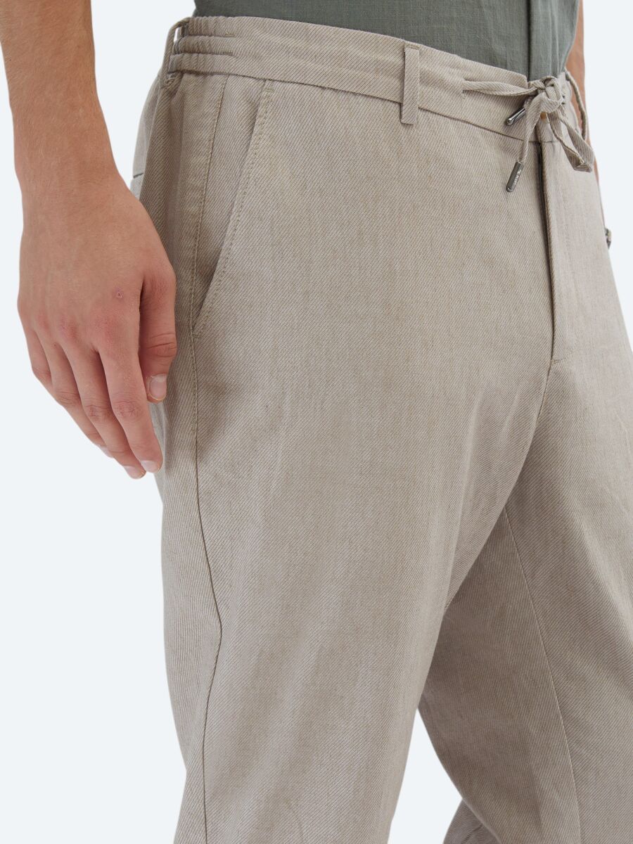 Khaki Weaving Jogging Fit Casual Cotton Blended Trousers - 3