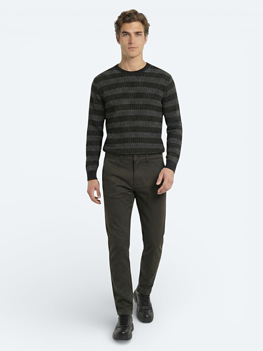 Khaki Weaving Regular Fit Casual Cotton Blended Trousers 