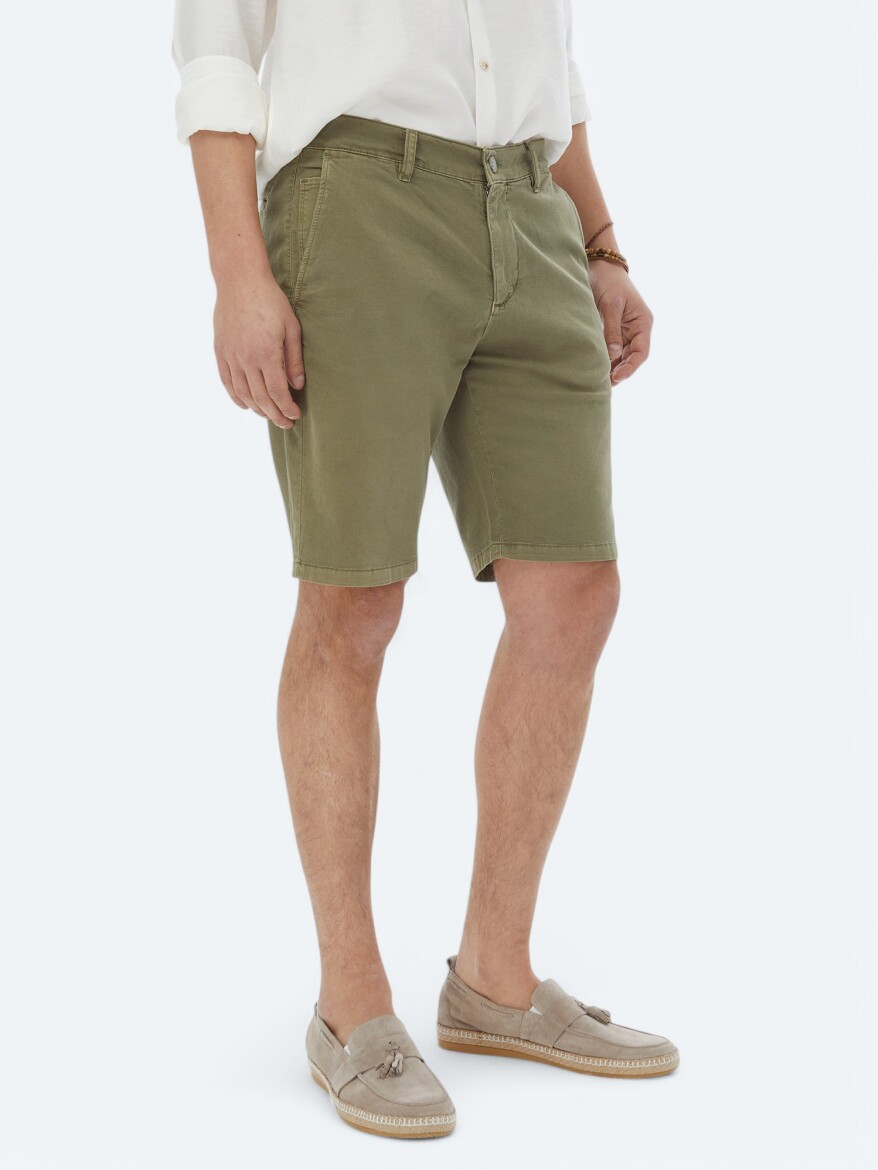 Khaki Weaving Slim Fit Casual Cotton Blended Bermuda - 3