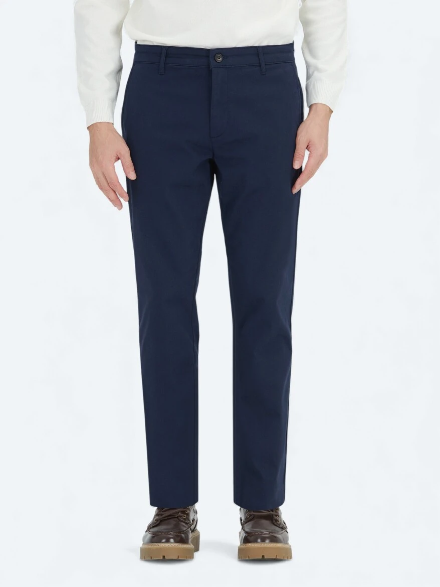 Lacivert Düz Dokuma Regular Fit Casual Pamuk Karışımlı Pantolon - KİP