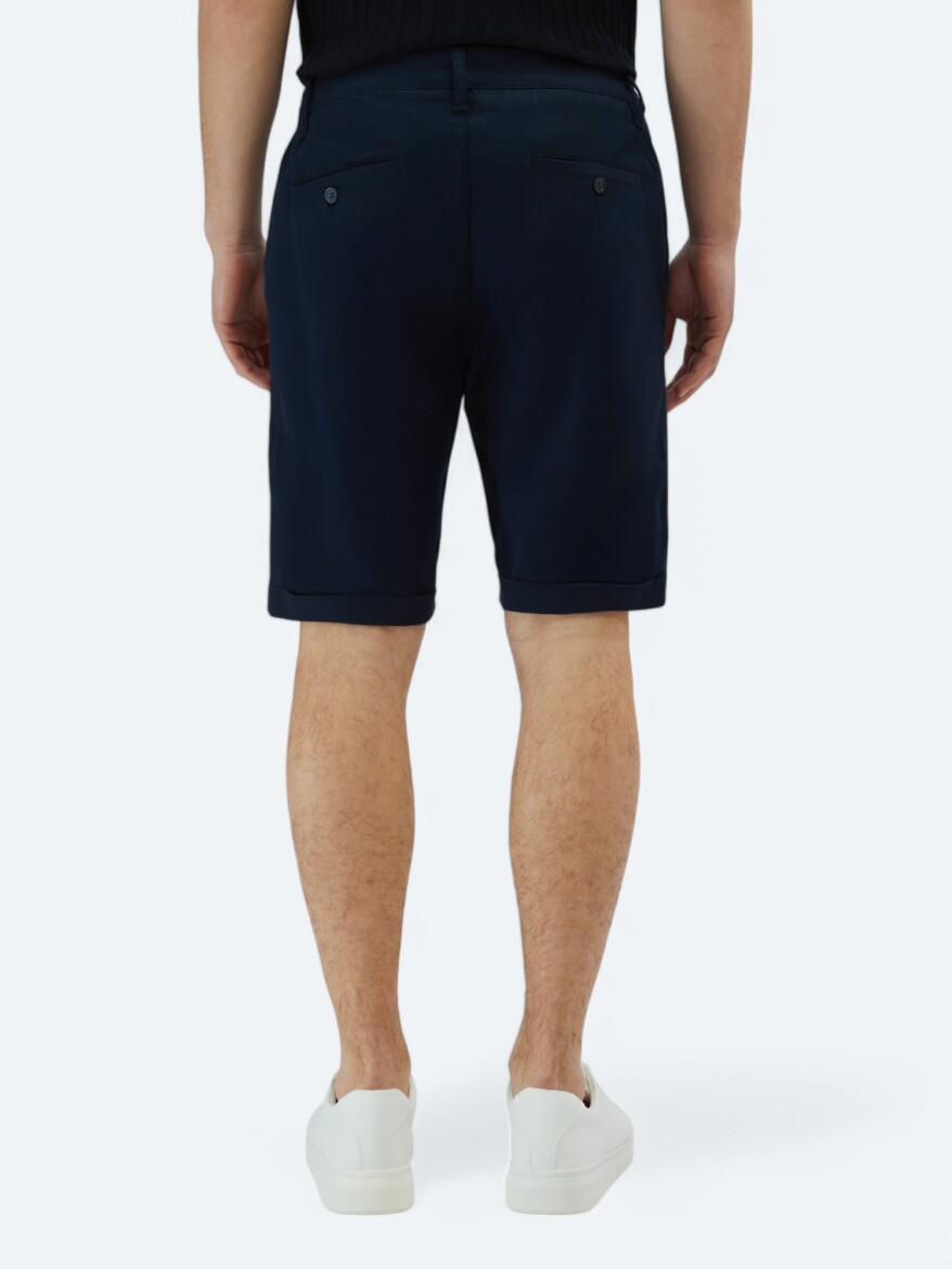 Lacivert Düz Dokuma Slim Fit Casual Pamuk Karışımlı Bermuda - 4