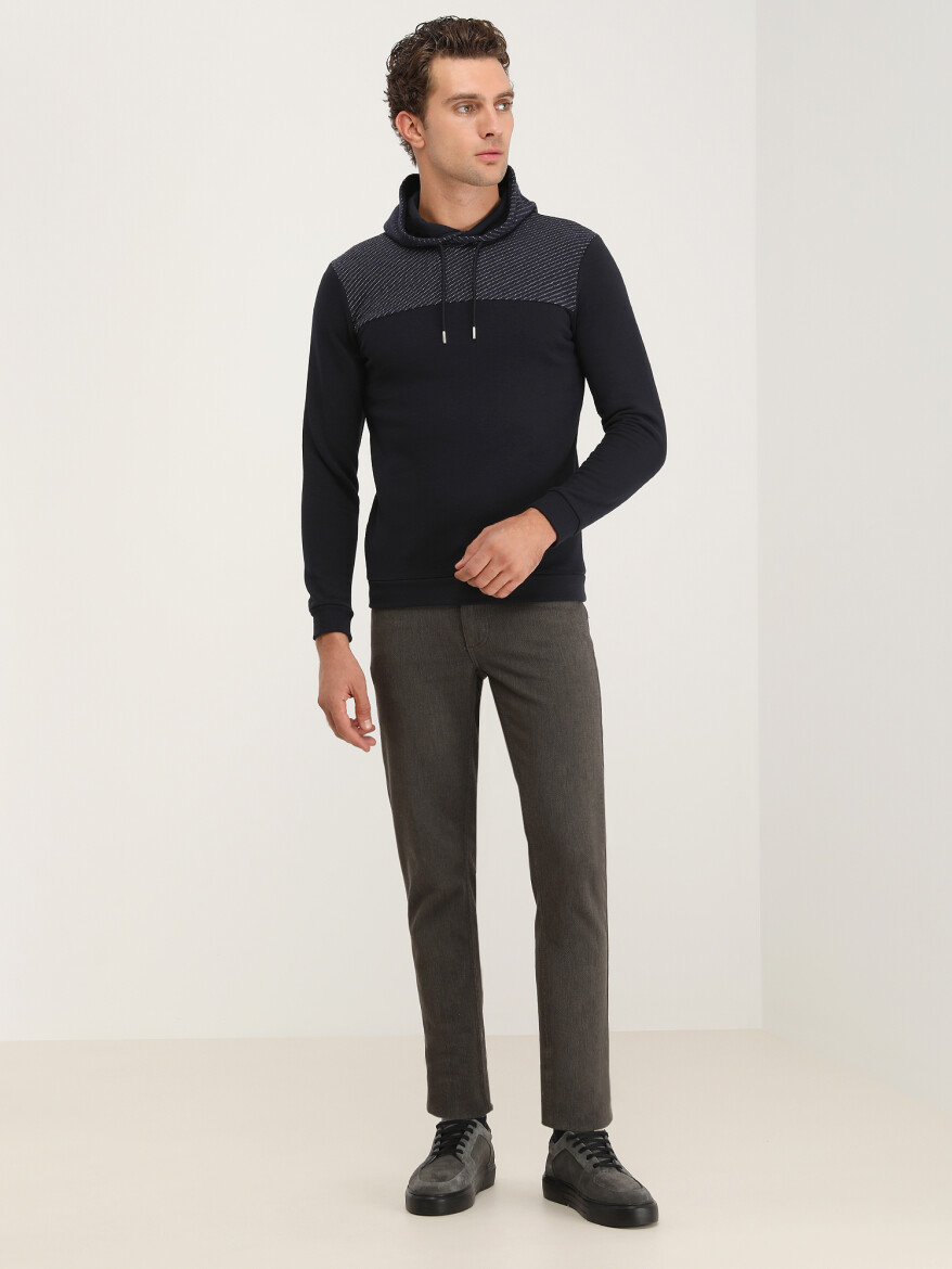 Lacivert Kapüşonlu Desenli Sweatshırt - 1