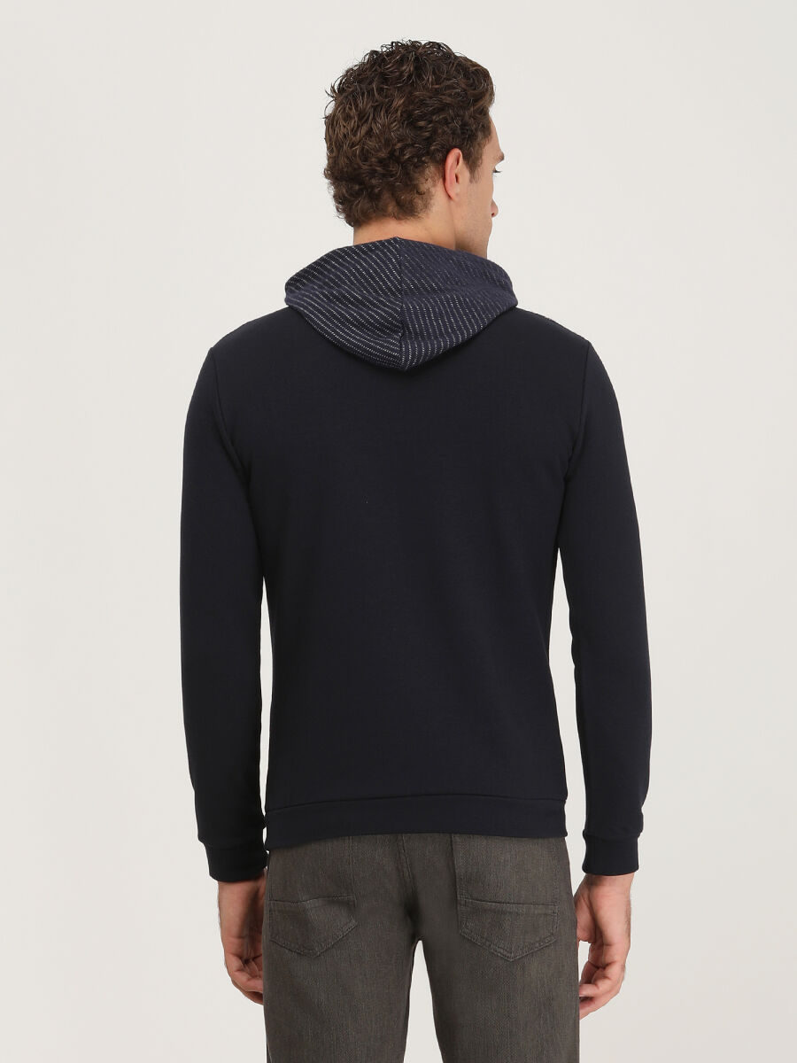Lacivert Kapüşonlu Desenli Sweatshırt - 4