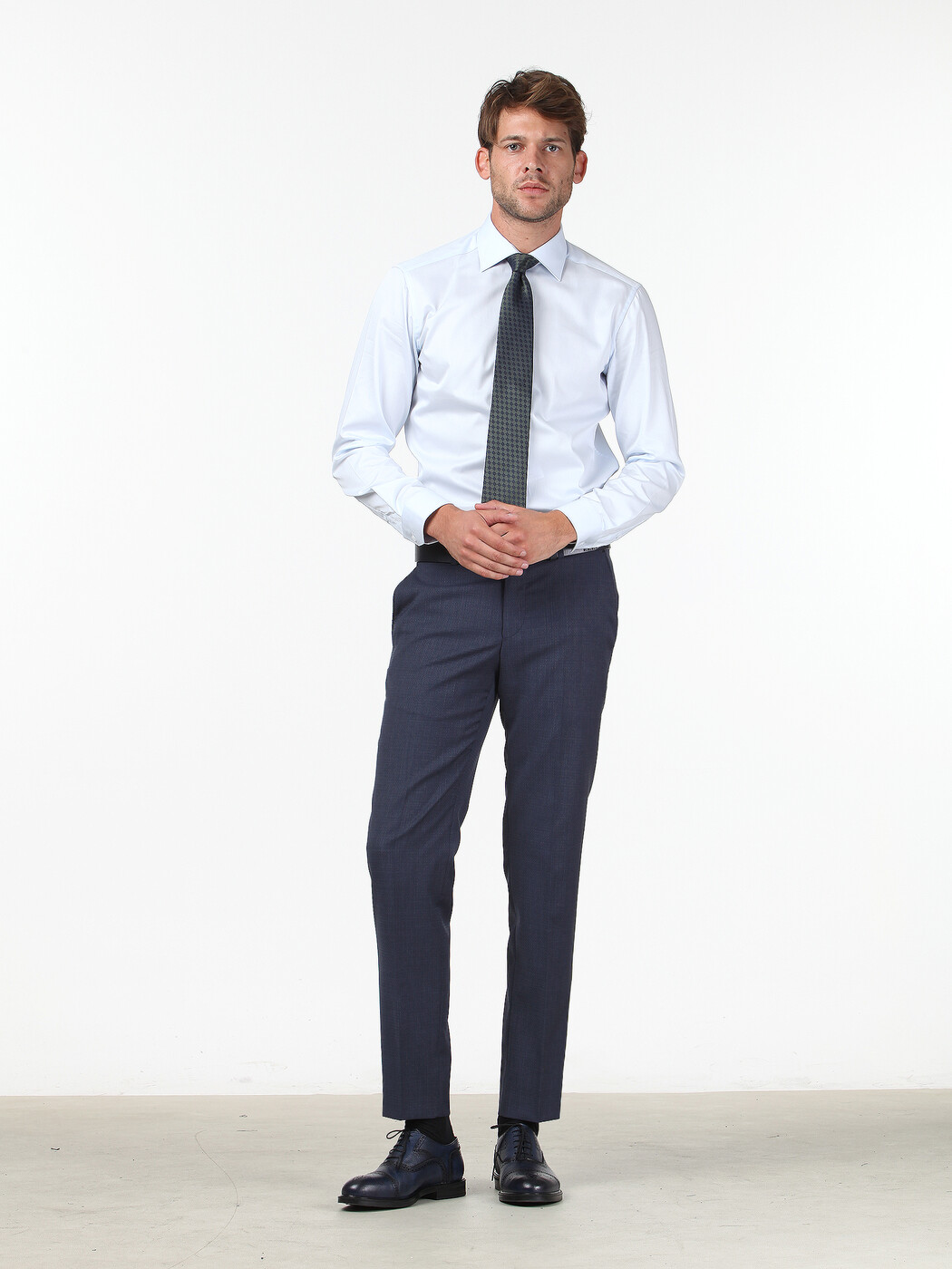 Light Blue Plain Slim Fit Weaving Classical 100% Cotton Shirt - 2