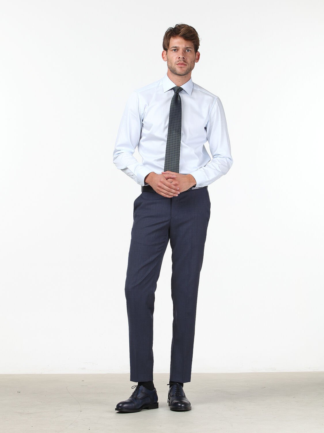 Light Blue Plain Slim Fit Weaving Classical 100% Cotton Shirt - 2