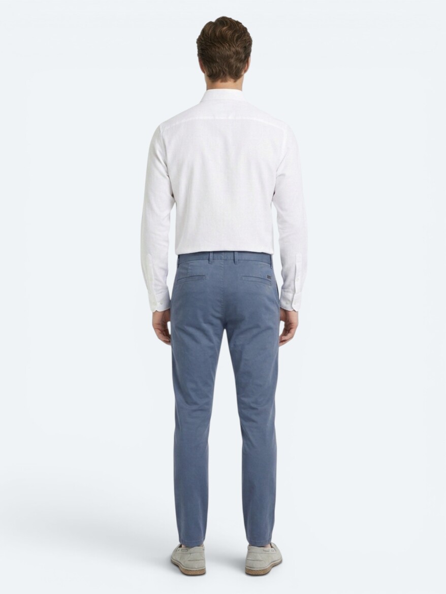 Light Blue Weaving Jogging Fit Casual Cotton Blended Trousers - 5