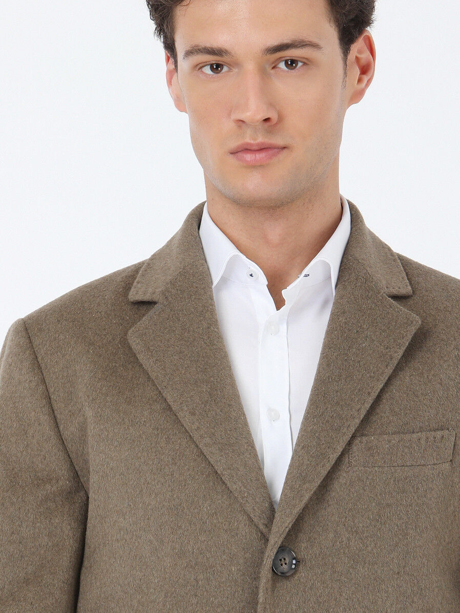 Light Brown Regular Fit Butterfly Collar Classical Weaving Overcoat - 4