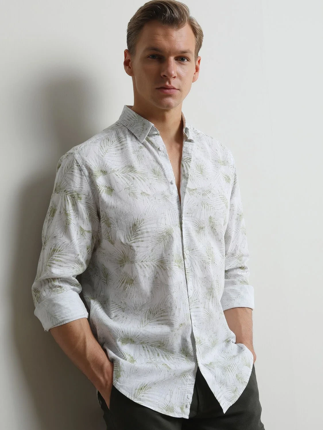 Light Green Printed Regular Fit Antibacterial Weaving Casual 100% Cotton Shirt - 2