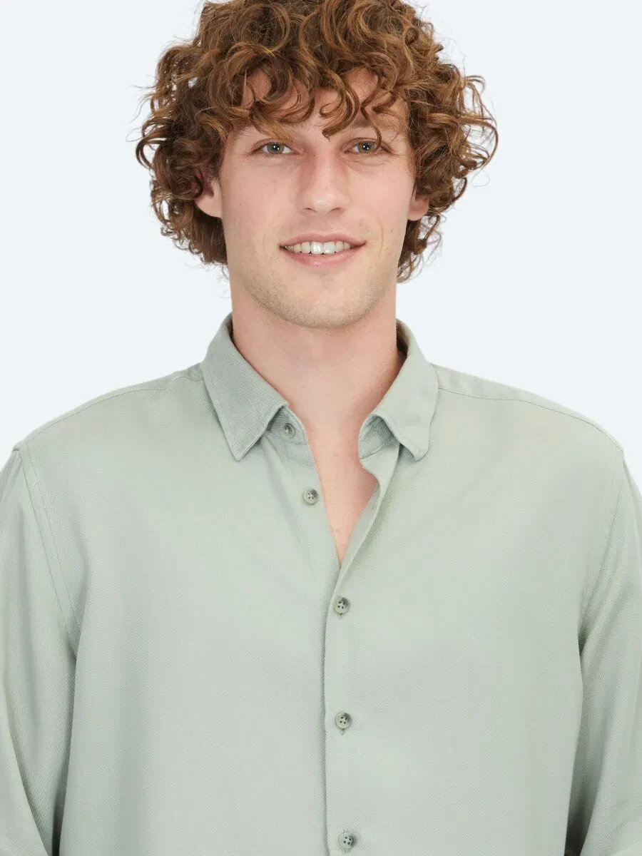 Mint Regular Fit Weaving Casual Shirt - 4