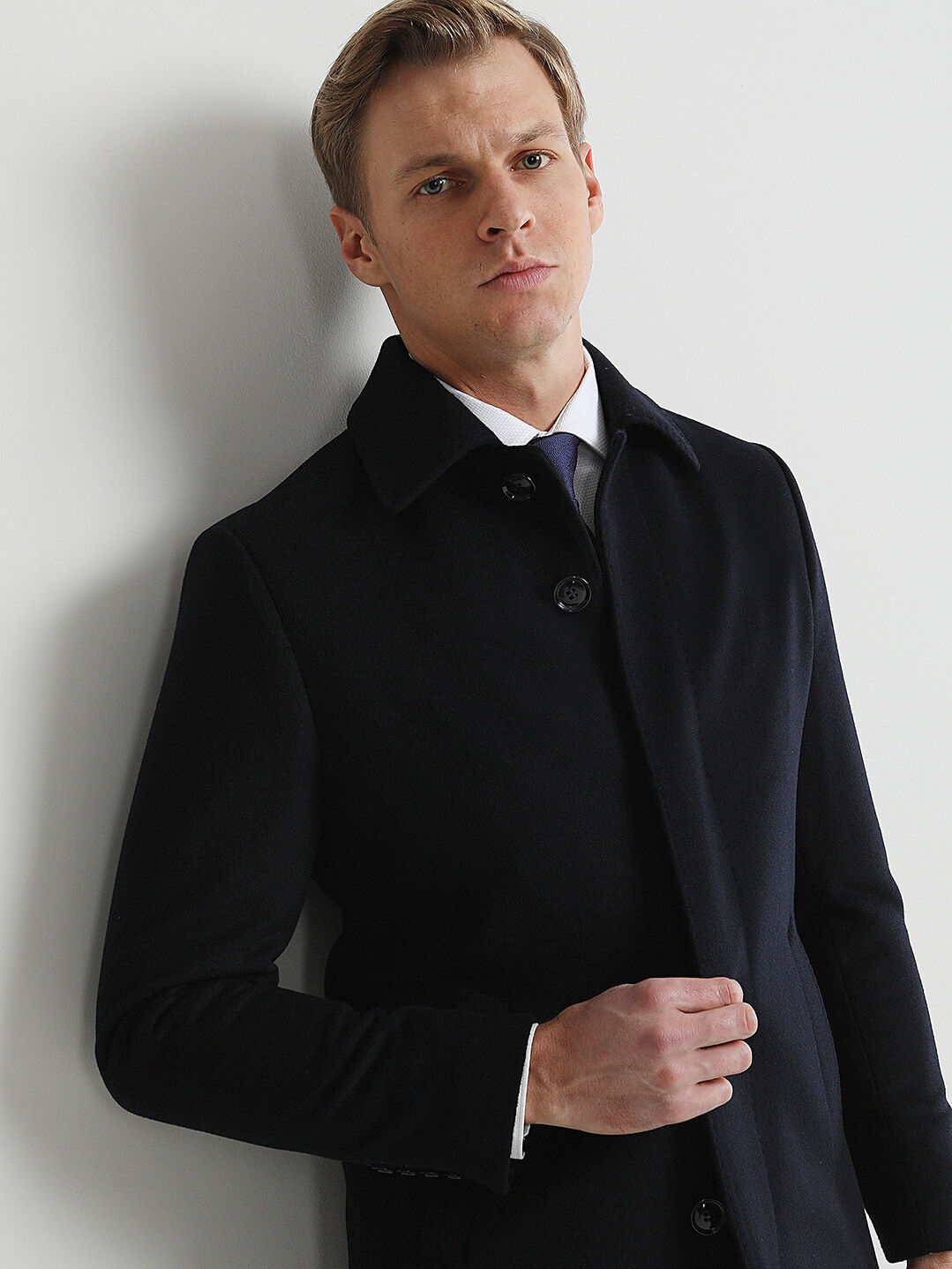 Navy Blue Regular Fit Shirt Collar Casual Weaving Overcoat - 1