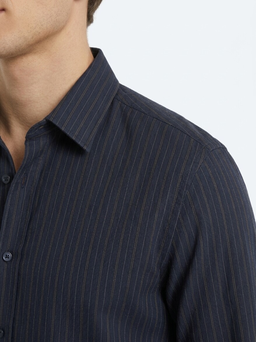Navy Blue Striped Regular Fit Long Weaving Casual Cotton Blended Shirt - 2