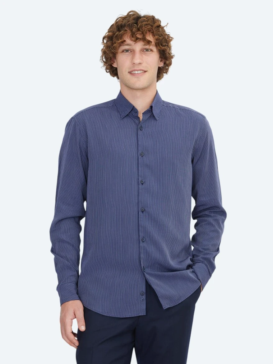 Navy Blue Striped Regular Fit Weaving Casual Shirt - 1