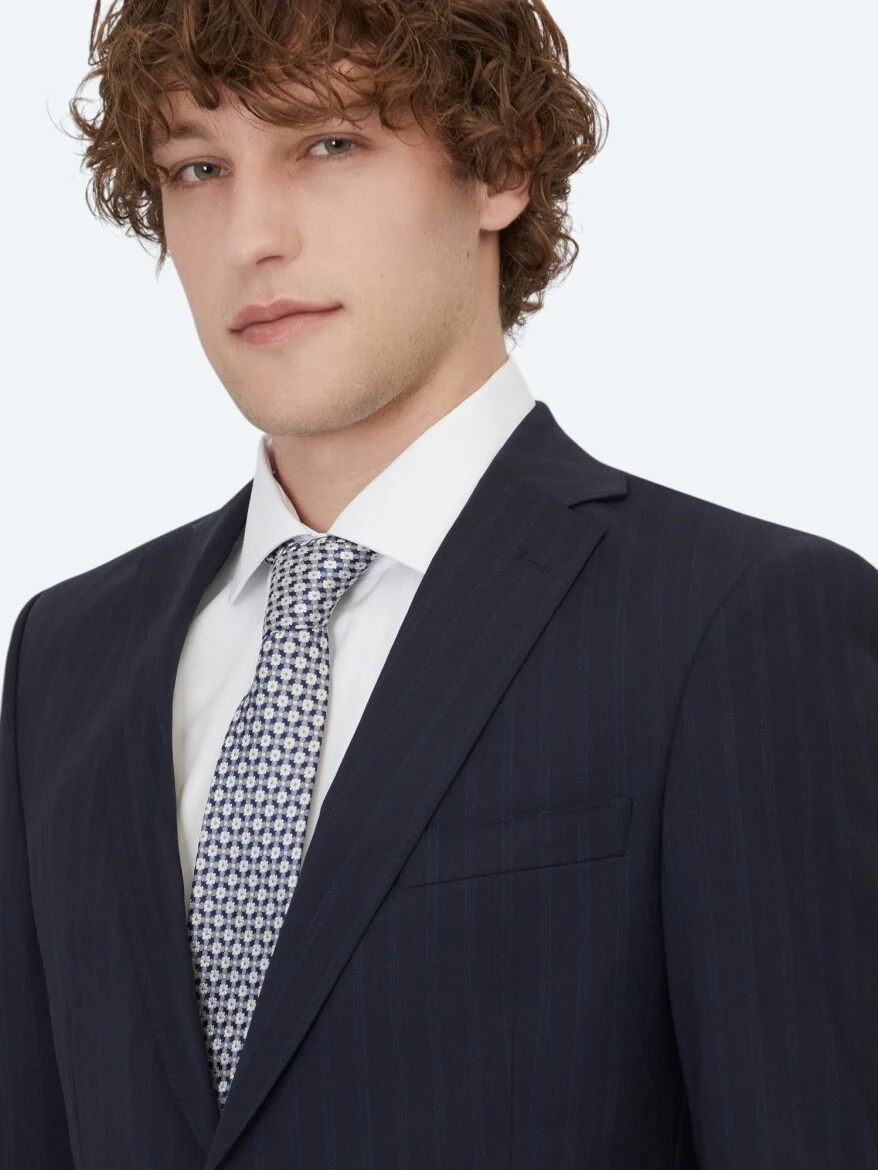 Navy Blue Striped Regular Fit Wool Blended Suit - 3
