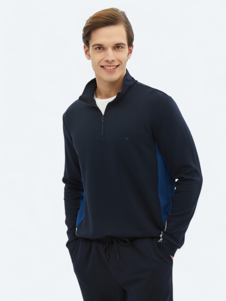 Navy Blue Turtleneck Plain Sweatshirt - KİP