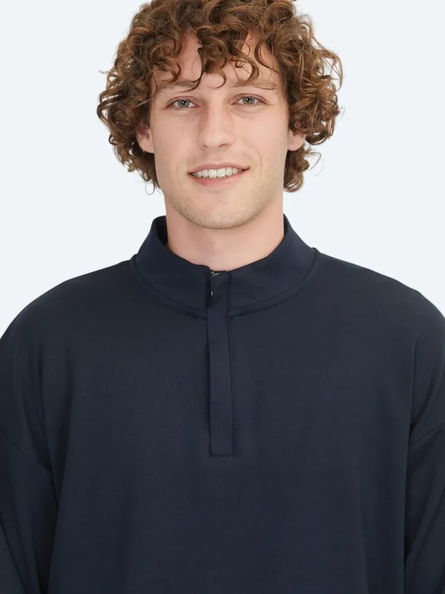 Navy Blue Turtleneck Sweatshirt - 4