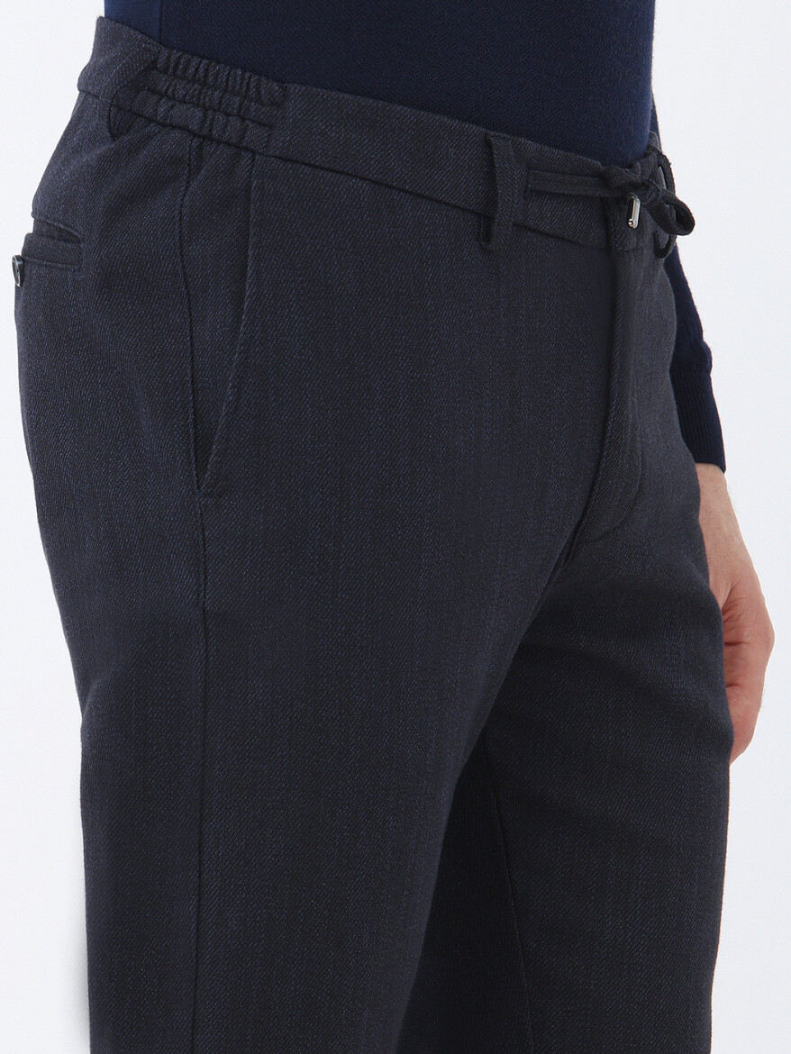 Navy Blue Weaving Jogging Fit Casual Cotton Blended Trousers - 4
