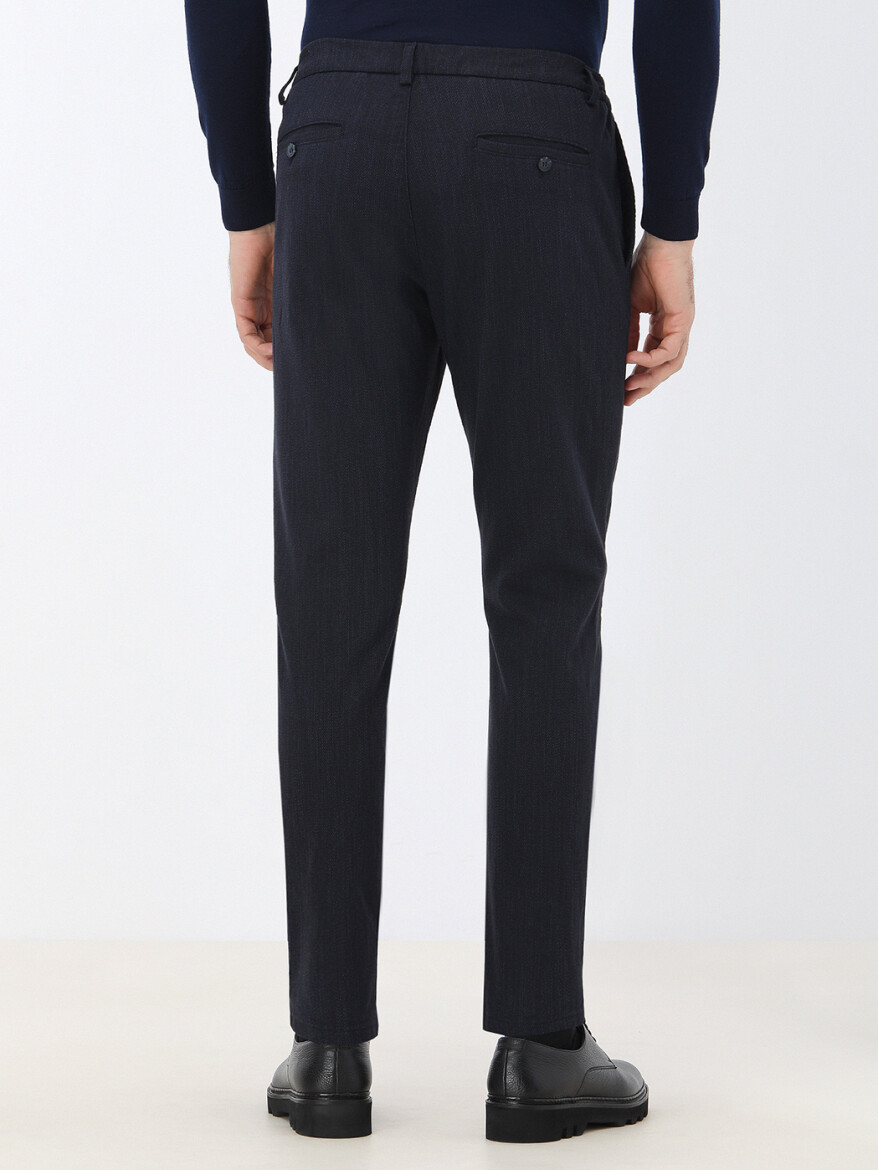 Navy Blue Weaving Jogging Fit Casual Cotton Blended Trousers - 5