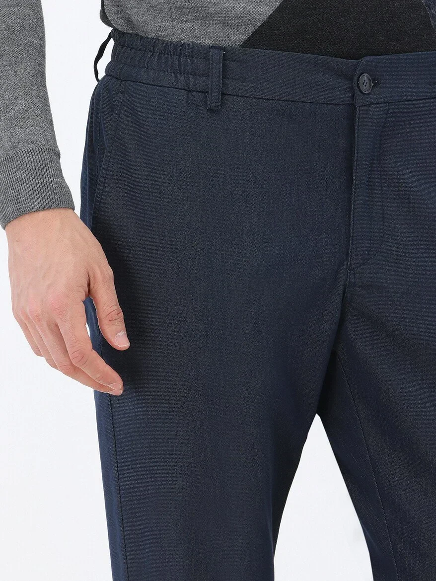 Navy Blue Weaving Jogging Fit Casual Cotton Blended Trousers - 4