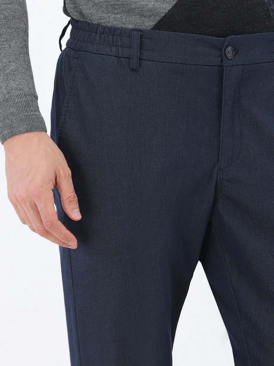 Navy Blue Weaving Jogging Fit Casual Cotton Blended Trousers - 4