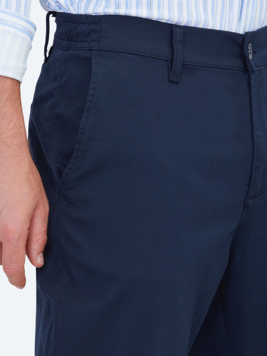 Navy Blue Weaving Jogging Fit Casual Cotton Blended Trousers - 3