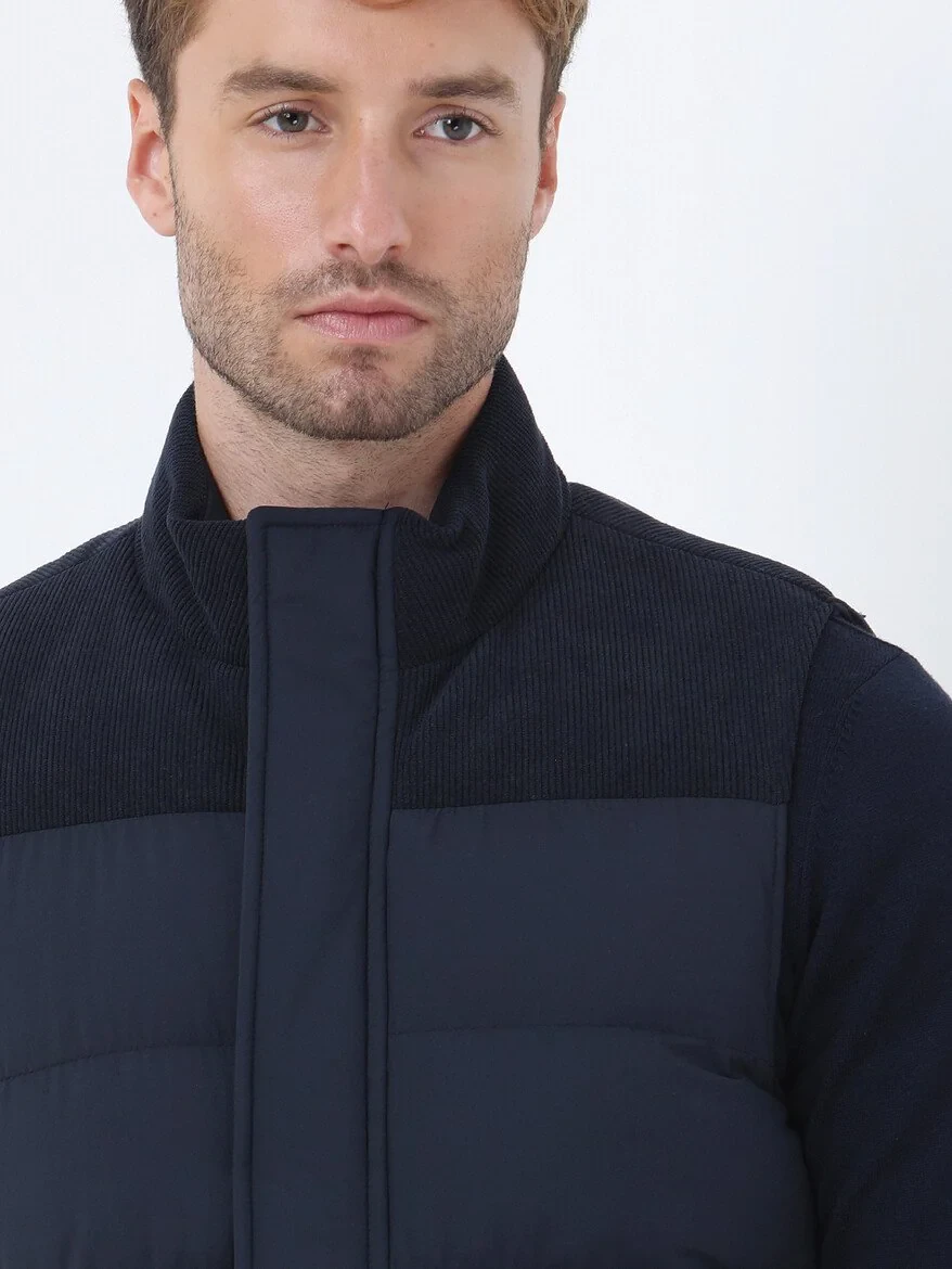 Navy Blue Weaving Puffer Vest - 2
