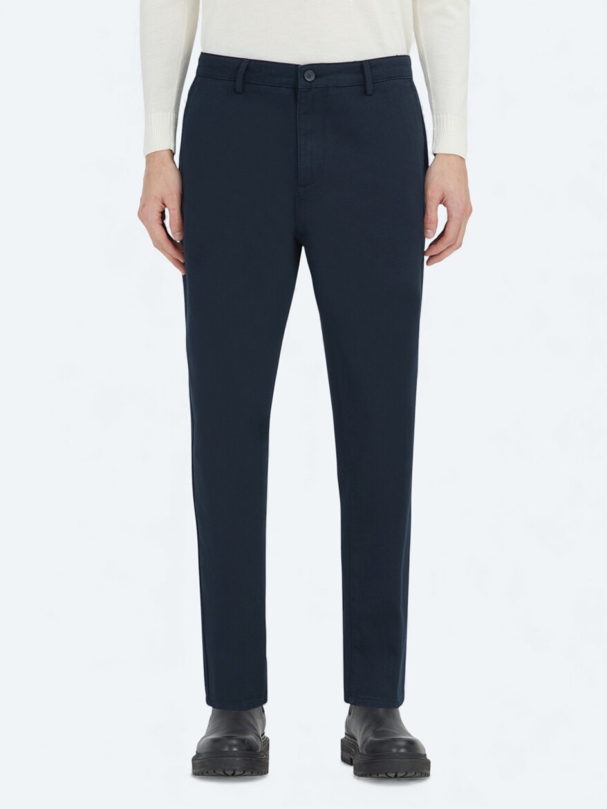 Navy Blue Weaving Relaxed Fit Casual Cotton Blended Trousers - 2